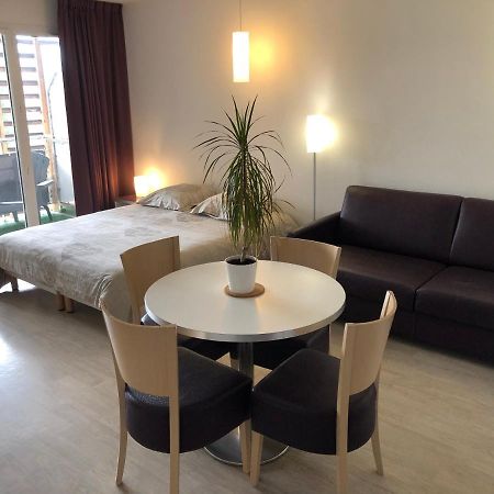 Appart Lourdes 100 M Gare - 4 Places Avec Balcon 10Mn Sanctuaire Ngoại thất bức ảnh